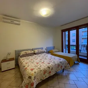 studio-sole-e-residenza-luna-assisi.hotels-perugia.com/